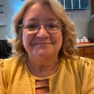 Meet your Posher, Linda